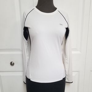 🛍 Reebok Woman's Small Dry Fit Top